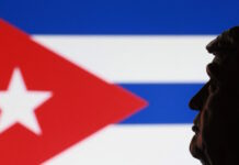 Ο Ντόναλντ Τραμπ απειλεί και την Κούβα: «Κάντε μια συμφωνία, πριν να είναι πολύ αργά» trump cuba 1200x630.jpg