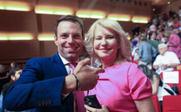 tzakri kasselakis kinima dimokratias 1200x630.jpg