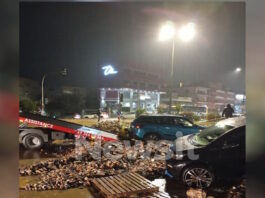 Κακοκαιρία: Εικόνες «Αποκάλυψης» στην Βούλα – Δρόμοι μέσα στη λάσπη, πολύωροι εγκλωβισμοί πολιτών, έκλεισε η Ποσειδώνος voula 3 1200x630.jpg