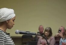 Μινεάπολη: Άνδρας «ψέκασε» με αγνωστο υγρό δημοκρατική βουλευτή την ώρα που επέκρινε την ICE – Δείτε βίντεο vouleytis 1 1200x630.jpg