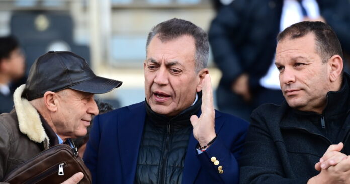 vroutsis 1200x630.jpg