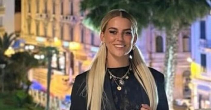 waitress 1200x630.jpg