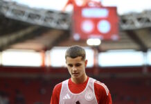 «Ο Χρήστος Μουζακίτης είναι ένα από τους μέσους που απασχολούν τη Μάντσεστερ Γιουνάιτεντ» γράφει το Sky Sports xristos moyzakitis eurokinissi 1200x630.jpg