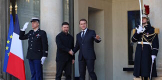 zelensky macron reuters 1200x630.jpg