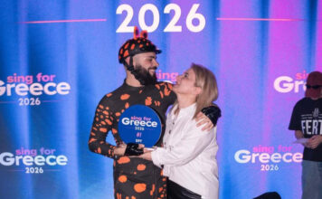 0da803fcad9a958c5452084e109453a4 L.jpg