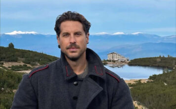 1405df461bc435d313bf936cda53cad8 L.jpg