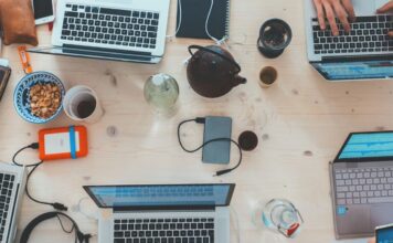 1771384665 eleutheroi epaggelmaties 1.jpg