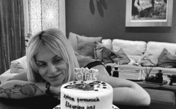 1d032c055615dd363bdd45a1755def90 L.jpg