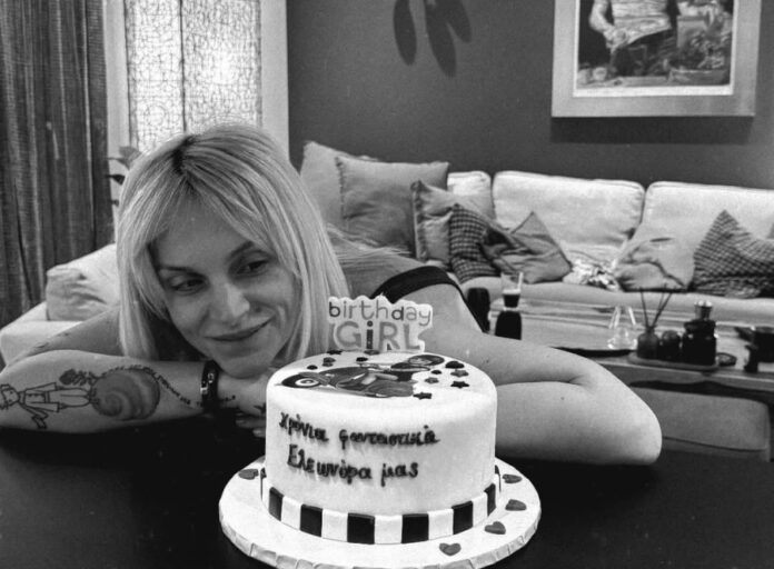 1d032c055615dd363bdd45a1755def90 L.jpg