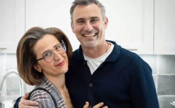 1e7bed4dd79effd5a581a0eba3fd8bbd L.jpg