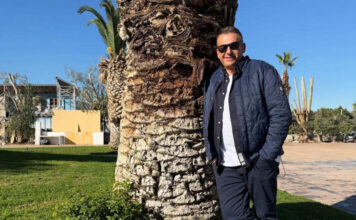 2596a0c415d17aab300845999015a6b6 L.jpg