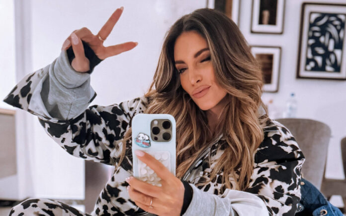 3a917e4ea97f6c76b643712b8f94856c L.jpg