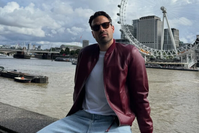 3f64a5fd5a530f2777f9c5ea453550b3 L.jpg