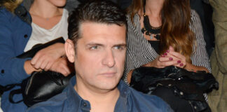 49a06352fa0a3aed7189bb0951c5a7e0 L.jpg