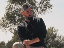 51db4a3cf75d8cdac672661d4576547e L.jpg