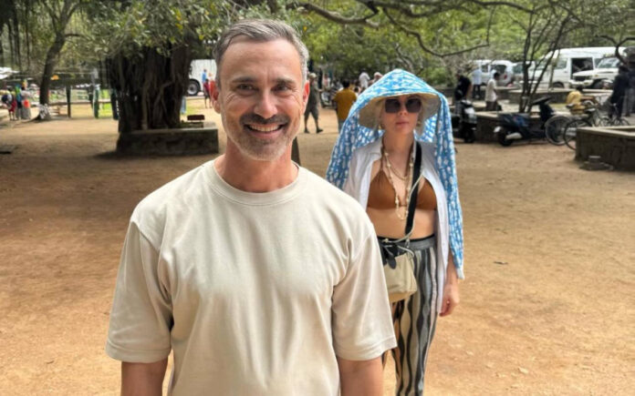 60792cb8753631766bedab8ff313dda3 L.jpg