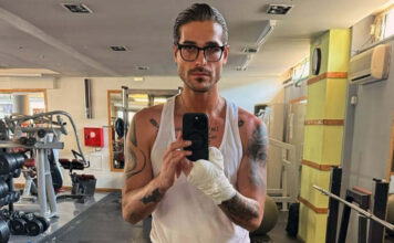 68ad521f6604a775c8bcbd9a2e2721f7 L.jpg