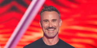 6aa6f6cee7ad57e899dc558ebb61d101 L.jpg