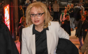 7084c09d620fedd0ddbe836adc3553ba L.jpg