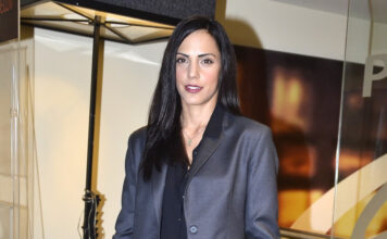 7b11c89a6efb5eb031fce4333eeeb2e0 L.jpg