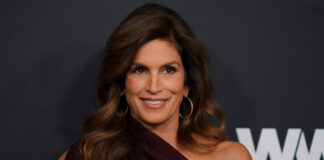 805347f1e4d65537cf44ad2ce25b817c L.jpg