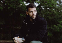 8153c7d971b24ccdd543a73771eccfec L.jpg