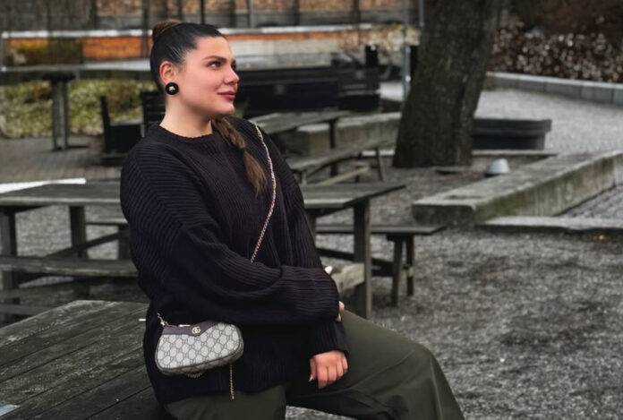 84afe8c02411c3f7113ead65506dcaed L.jpg