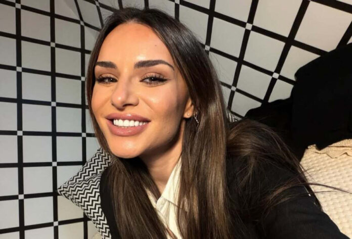 882f90452b1fa00e07f80df4f2ab9123 L.jpg