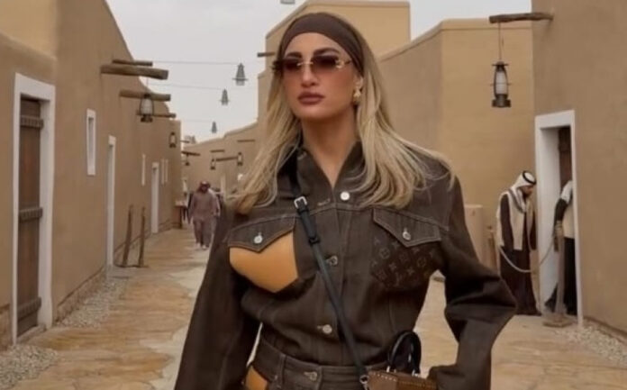 8841641b6eff29595b81c5cde54571ec L.jpg