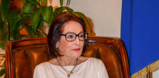 8c24a30adcb62f330afeaae4d2f00eed L.jpg