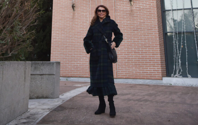 9c844b3b79f3d696e75c45eb1c85ba02 L.jpg