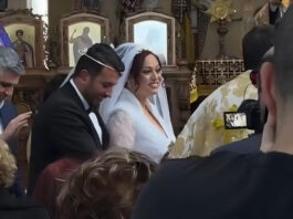 Μπάγια Αντωνοπούλου – Νίκος Κώτσης: Παντρεύτηκαν σε στενό κύκλο 9e4fdf992f6fe77b7534ab74ee696485 L.jpg