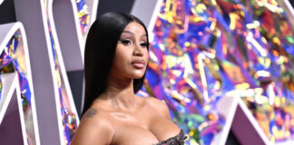 a1cf41083faf4ebf163ba2ba99d3a666 L.jpg