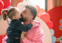 Πάρης: Τι άλλο θα σκεφτεί για να μην πάει σχολείο; Ο Δημήτρης Αλεξάνδρου τον έδωσε «στεγνά» και μας θύμισε εμάς μικρούς a537ece57a3df77c185ca1828e28e77b L.jpg