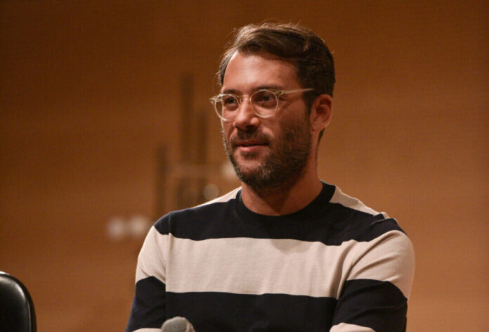 a72b222a58547729cb679a5357339af3 L.jpg