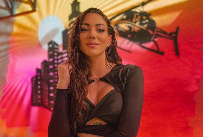 a97aa705363da5adfe6e3cd2be43f43f L.jpg