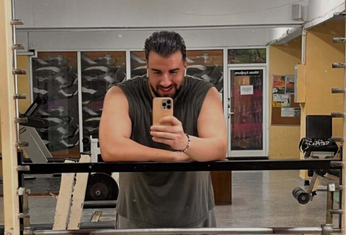 ac2e1fa42bb6fe4123ebbcfac422d4eb L.jpg