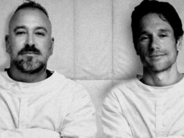 Ο Γιώργος Αλκαίος και ο Πάνος Βλάχος κυκλοφόρησαν ένα τραγούδι με τίτλο «Δεν με βολεύει» alkaios vlaxos 1 1200x630.jpg