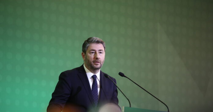 androulakis eurok 1200x630.jpg