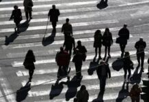 ΔΥΠΑ: Τα ψιλά γράμματα που πρέπει να γνωρίζουν οι μακροχρόνια άνεργοι για τη σύνταξή τους anergoi 1 2.jpg