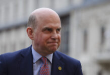 anguslapsley 1200x630.jpg