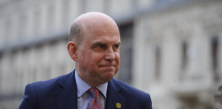 anguslapsley 1200x630.jpg