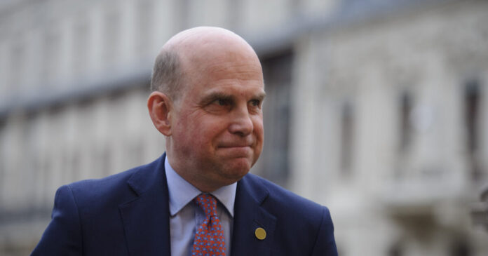 anguslapsley 1200x630.jpg