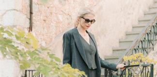 bcf37ef8e6172693a5f697a6d46451aa L.jpg