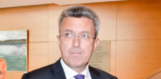 be32cbff97d07663c15ac36214520f9c L.jpg