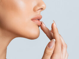 blurred lips 1024x560.jpg