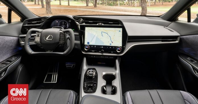 c11e38ab lexus rz yoke steering wheel og.jpg