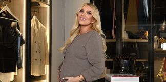 caf48dd37f69f64315177d574c4c58e6 L.jpg