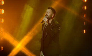 cbe6138fea11162c600724e07d3b068b L.jpg