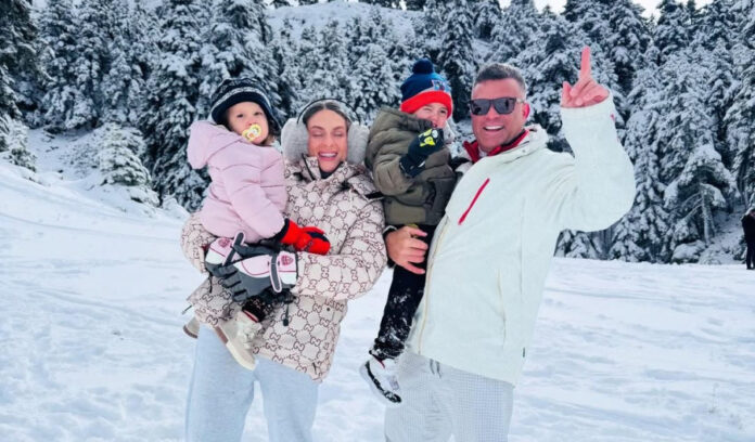 df535e01bb154bbb32191acb7a4ad520 L.jpg